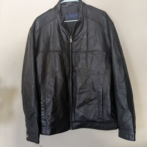 Men's Classic Black Leather Jacket